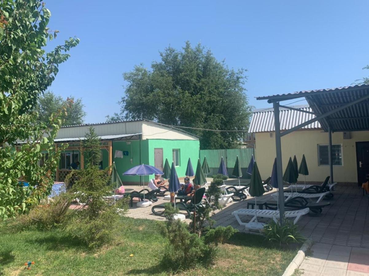 Malibu Guest House Kapčagaj Exteriér fotografie