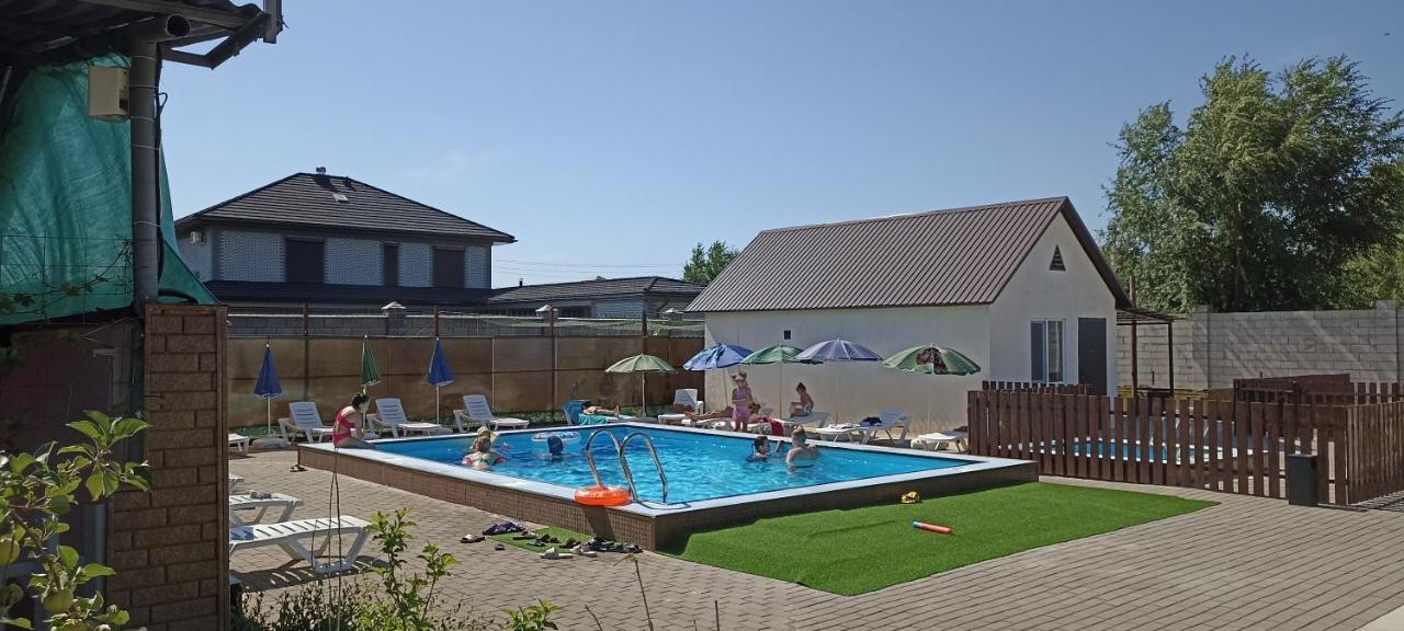 Malibu Guest House Kapčagaj Exteriér fotografie